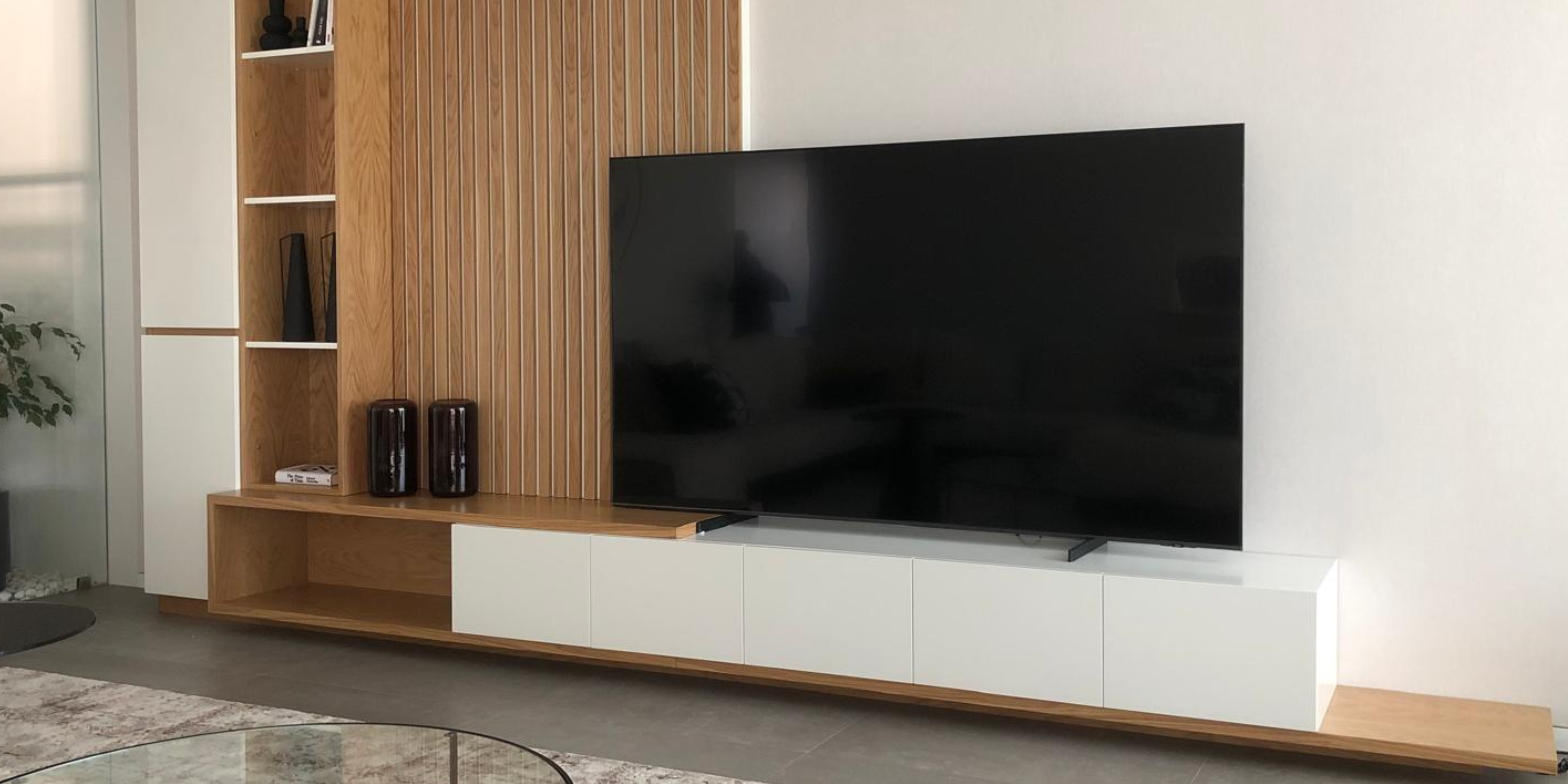 Uma sala feita com moveis vasco.